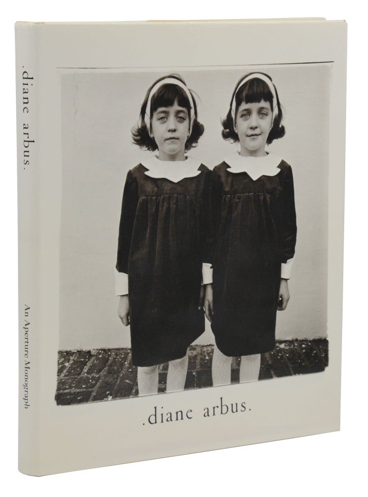 Item #140939543 Diane Arbus: An Aperture Monograph. Diane Arbus.