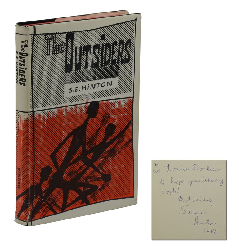 Item #140940737 The Outsiders. S. E. Hinton.
