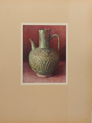 La céramique dans l'art d'Extrême-Orient: Recueil de cent soixante-deux pièces reproduites en couleurs d'après les originaux choisis dans les musées et dans les collections françaises et étrangères.