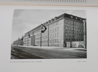 Die Bauten der NSDAP in der Hauptstadt der Bewegung