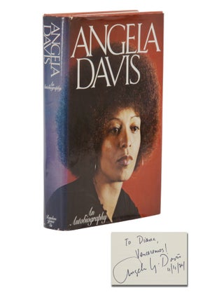 Item #140946485 Angela Davis: An Autobiography. Angela Davis
