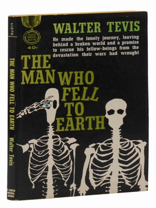 Item #140946847 The Man Who Fell to Earth. Walter Tevis