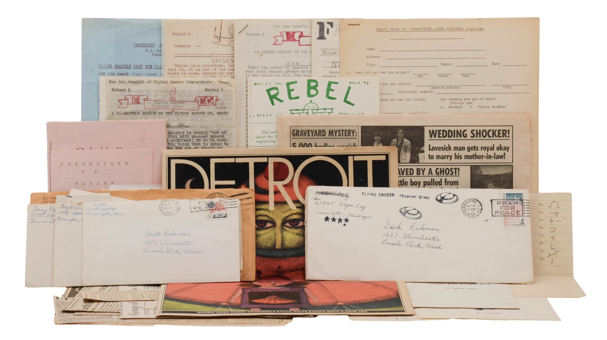 Early 1960s UFO archive of correspondence, club notes from the